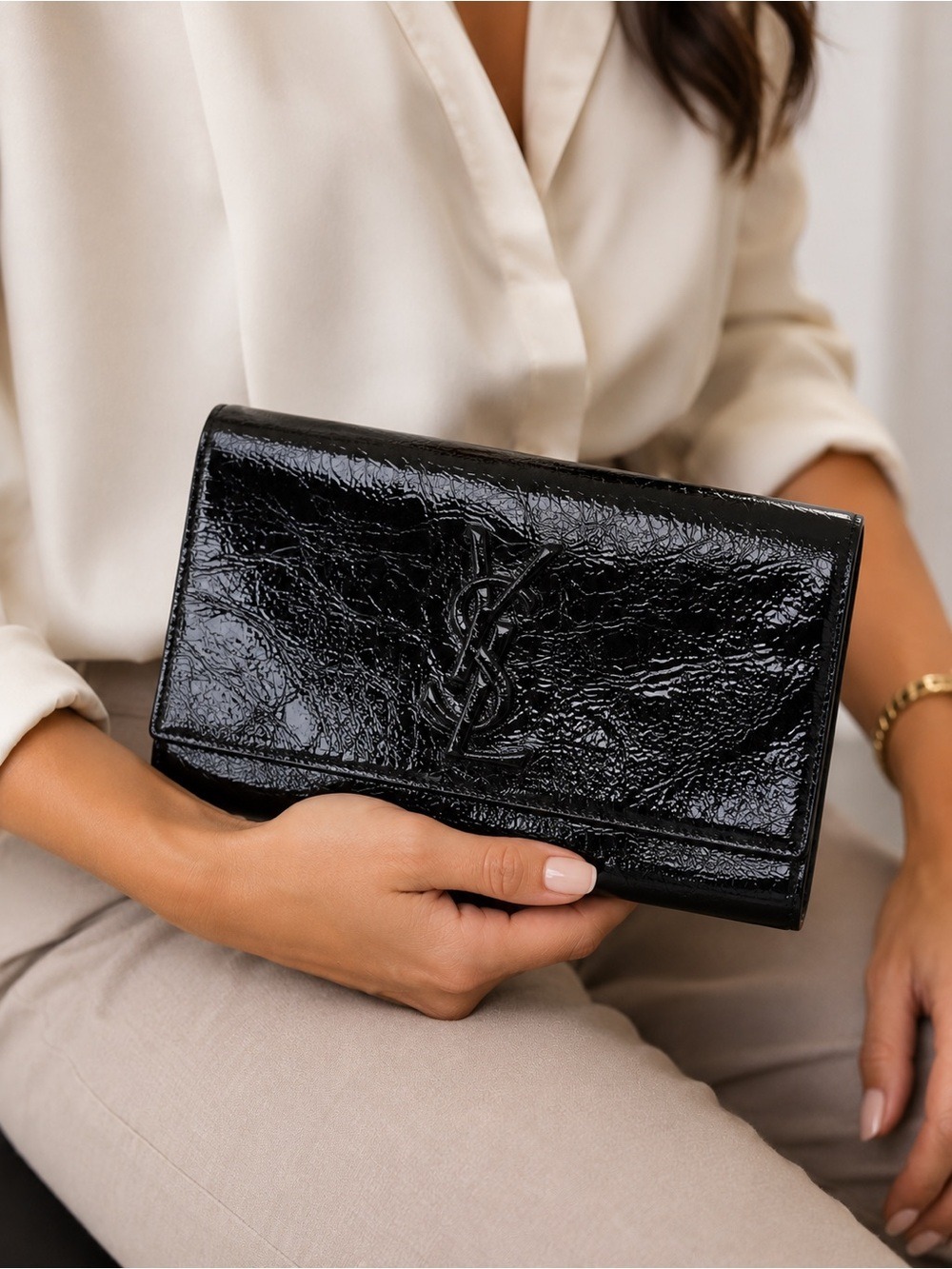 YVES SAINT LAURENT BELLE DE JOUR CLUTCH